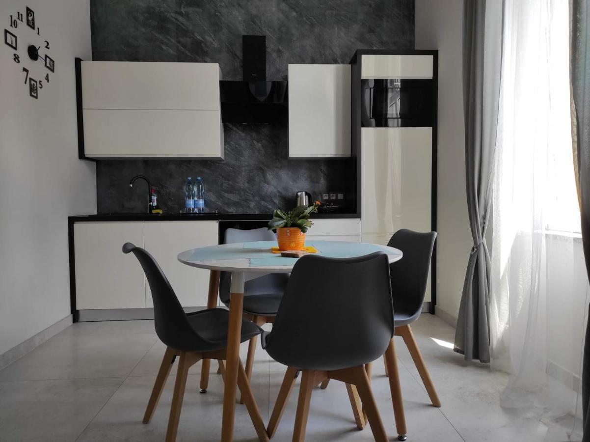 Apartament W Stylu Loft Jelenia Góra Exterior foto